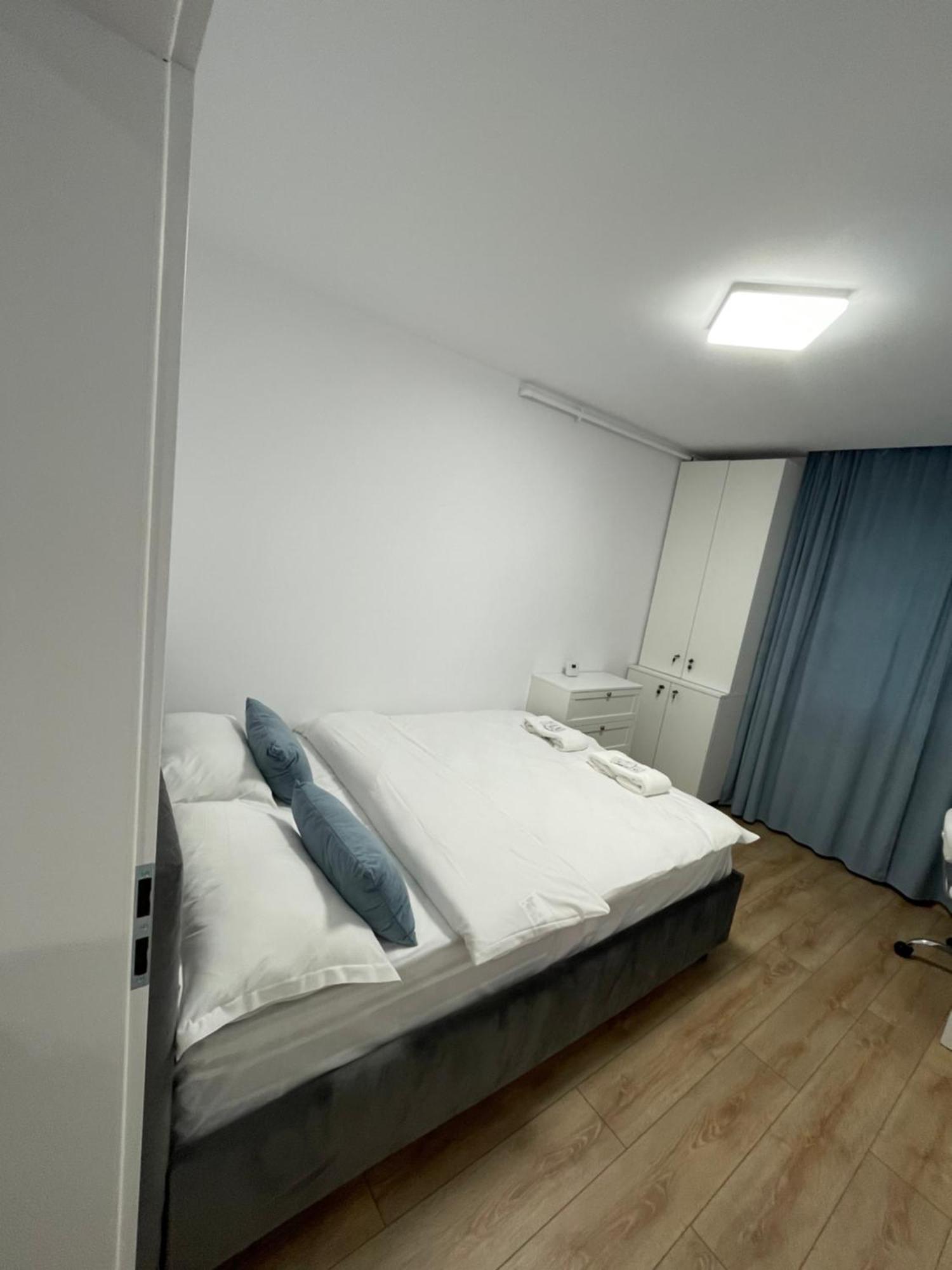 Londof Stylish Apartament Brașov
